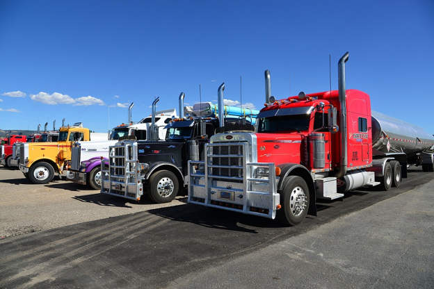 High-quality tow trucks in Glendale