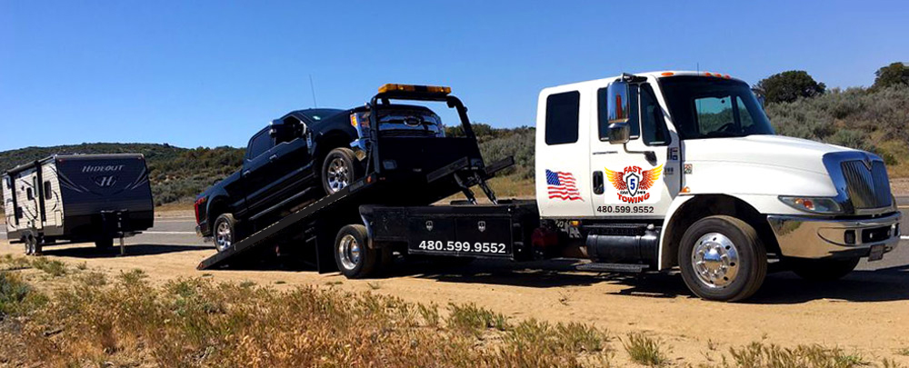 emergency towing services by Fast 5 Towing